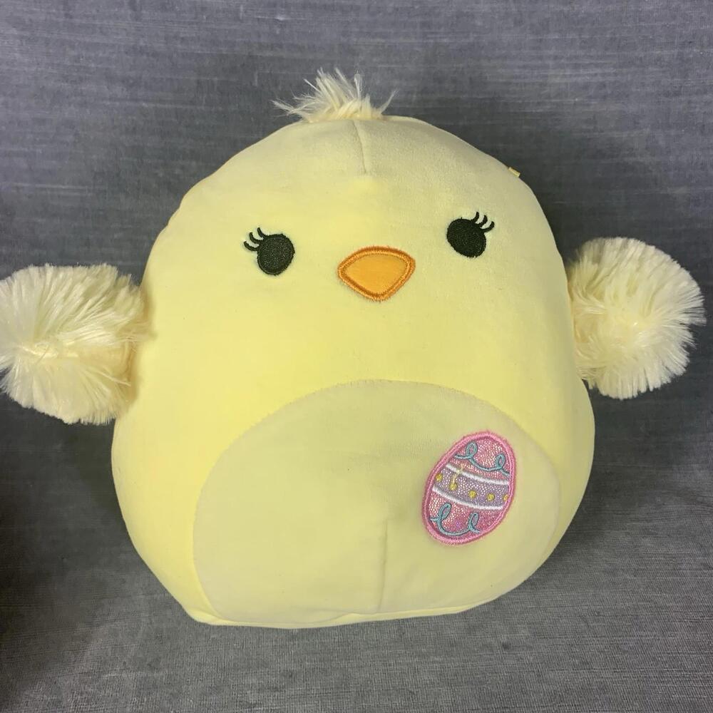 Squishmallow Aimee the Chick 8" Plush Yellow Plush Easter Egg